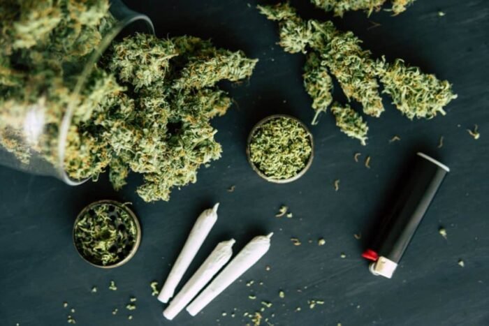Buy Cannabis Indica and Sativa